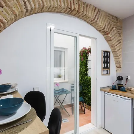 Apartament Entrearcos Kadyks